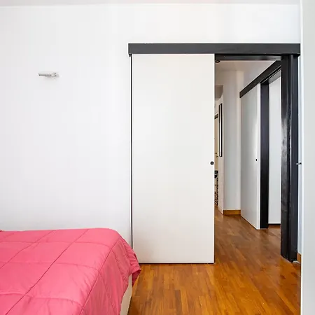 アパート Tramonti ラ・スペツィア